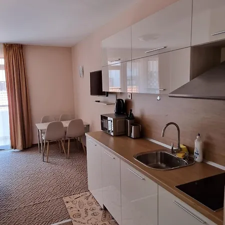 Lejlighed Ski&spa - Semiramida Garden A16