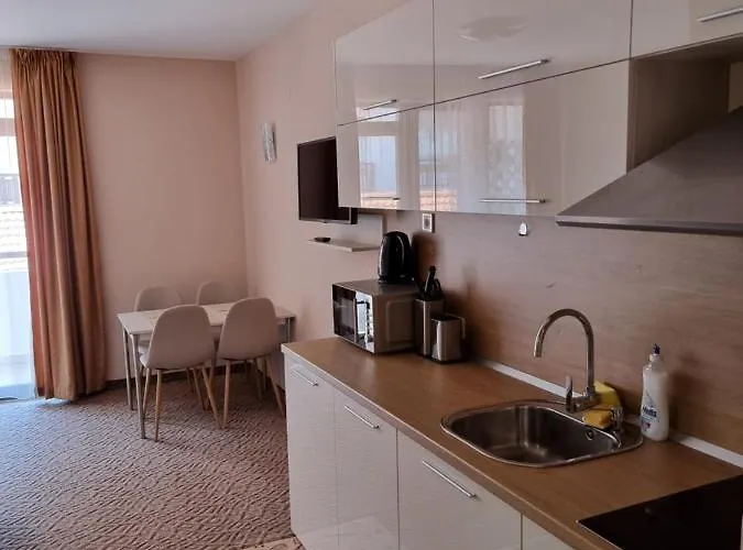 Apartament Ski&spa - Semiramida Garden A16